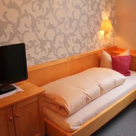 Schwarzes Lamm Casa de hóspedes 3*