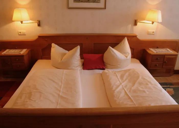 בית הארחה Schwarzes Lamm