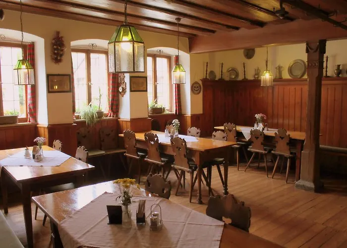 בית הארחה Schwarzes Lamm רוטנבורג אוב דר טאובר