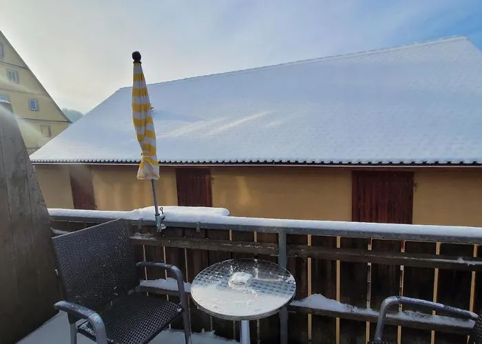 Schwarzes Lamm בית הארחה