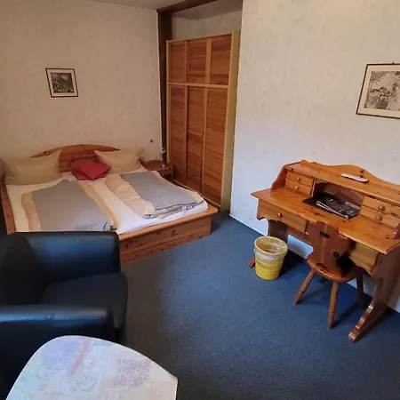 Pensionat Schwarzes Lamm 3*